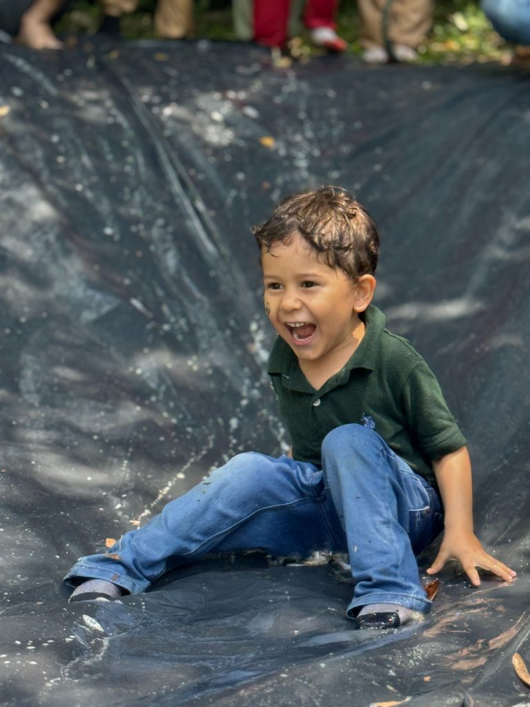 aventuras en el campamento de verano explore 2025