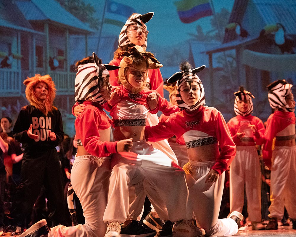 bailarines de nuestro Musical de fin de año: CIStopia