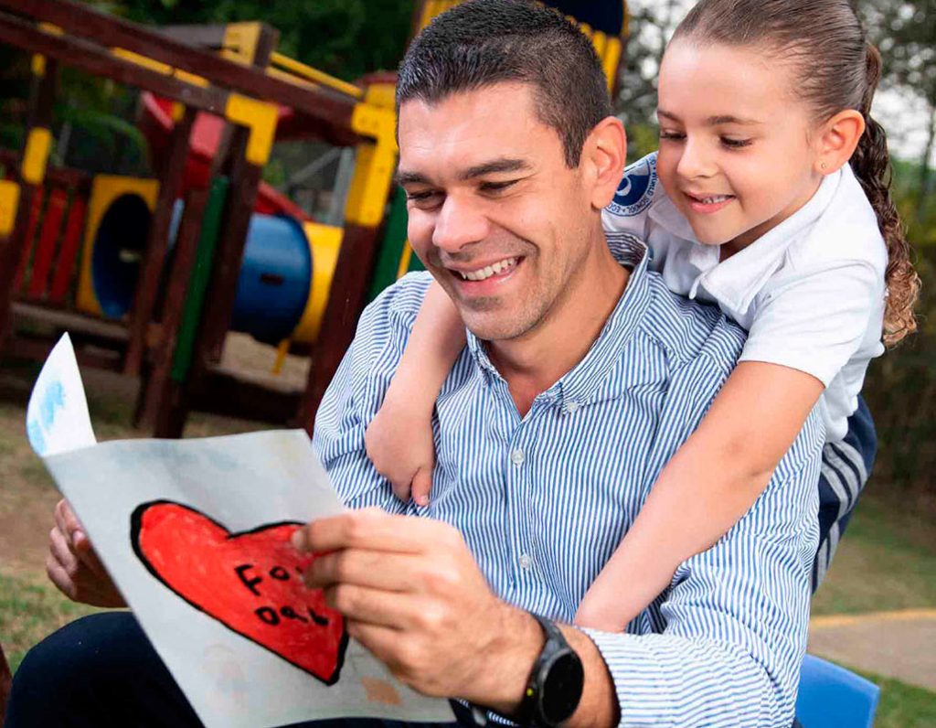 Colegio-Canaverales-Internacional-High-School-2026-movil